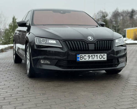 Черный Шкода Суперб, объемом двигателя 1.97 л и пробегом 190 тыс. км за 30499 $, фото 2 на Automoto.ua