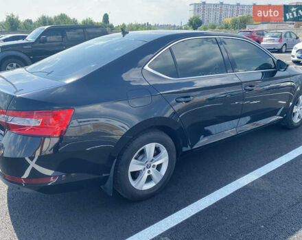 Чорний Шкода Суперб, об'ємом двигуна 1.8 л та пробігом 159 тис. км за 17450 $, фото 2 на Automoto.ua