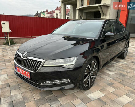 Черный Шкода Суперб, объемом двигателя 2 л и пробегом 253 тыс. км за 19900 $, фото 2 на Automoto.ua