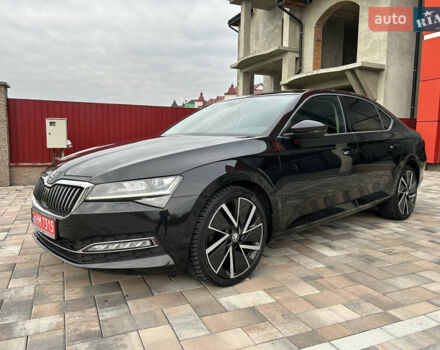 Черный Шкода Суперб, объемом двигателя 2 л и пробегом 253 тыс. км за 19900 $, фото 3 на Automoto.ua