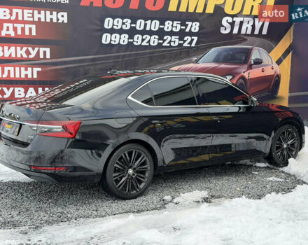 Черный Шкода Суперб, объемом двигателя 1.97 л и пробегом 149 тыс. км за 31500 $, фото 4 на Automoto.ua