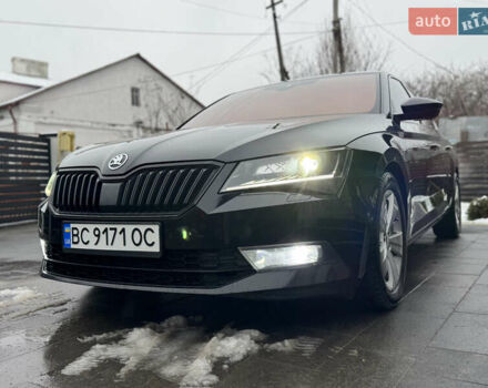 Черный Шкода Суперб, объемом двигателя 1.97 л и пробегом 190 тыс. км за 30499 $, фото 72 на Automoto.ua