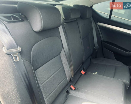 Чорний Шкода Суперб, об'ємом двигуна 1.8 л та пробігом 159 тис. км за 17450 $, фото 9 на Automoto.ua