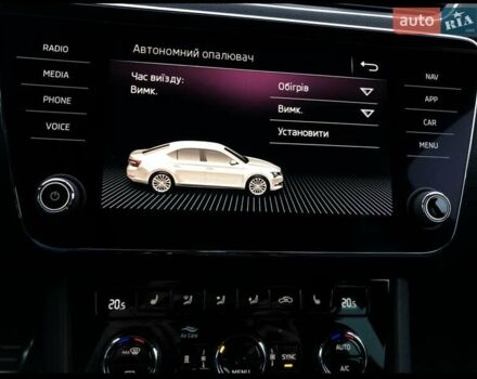 Чорний Шкода Суперб, об'ємом двигуна 1.97 л та пробігом 108 тис. км за 29599 $, фото 19 на Automoto.ua