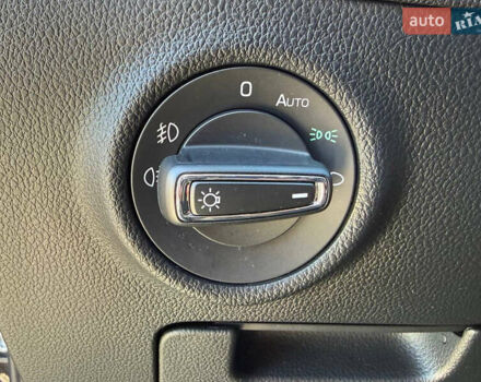 Шкода Суперб 2019 в Стрые на Automoto.ua Черный Шкода Суперб, объемом двигателя 1.8 л и пробегом 160 тыс. км за 18900 $, фото 63 на Automoto.ua