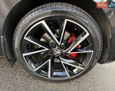 Шкода Суперб 2020 в Днепре (Днепропетровске) на Automoto.ua Черный Шкода Суперб, объемом двигателя 1.97 л и пробегом 68 тыс. км за 37900 $, фото 4 на Automoto.ua