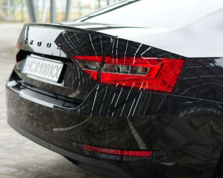 Черный Шкода Суперб, объемом двигателя 1.97 л и пробегом 127 тыс. км за 31600 $, фото 4 на Automoto.ua