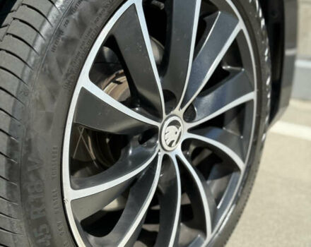 Черный Шкода Суперб, объемом двигателя 1.97 л и пробегом 80 тыс. км за 32999 $, фото 8 на Automoto.ua