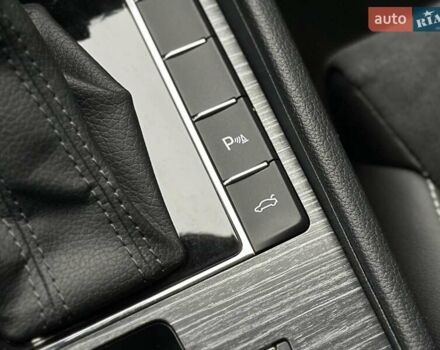 Шкода Суперб 2020 в Киеве на Automoto.ua Черный Шкода Суперб, объемом двигателя 1.98 л и пробегом 109 тыс. км за 25800 $, фото 32 на Automoto.ua