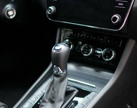 Черный Шкода Суперб, объемом двигателя 1.97 л и пробегом 127 тыс. км за 31600 $, фото 28 на Automoto.ua