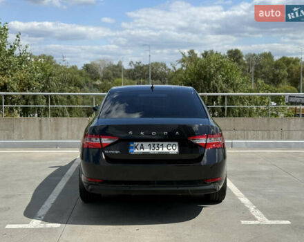 Черный Шкода Суперб, объемом двигателя 1.97 л и пробегом 80 тыс. км за 32999 $, фото 4 на Automoto.ua