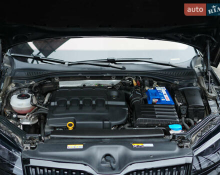 Черный Шкода Суперб, объемом двигателя 1.97 л и пробегом 127 тыс. км за 31600 $, фото 35 на Automoto.ua