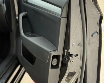 Черный Шкода Суперб, объемом двигателя 1.97 л и пробегом 80 тыс. км за 32999 $, фото 9 на Automoto.ua