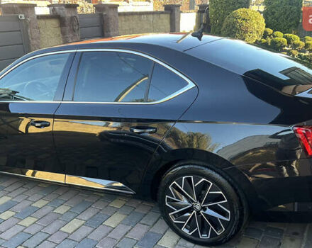 Черный Шкода Суперб, объемом двигателя 1.97 л и пробегом 177 тыс. км за 29000 $, фото 5 на Automoto.ua