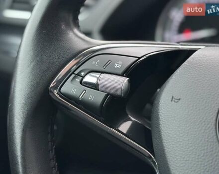 Шкода Суперб 2020 в Киеве на Automoto.ua Черный Шкода Суперб, объемом двигателя 1.98 л и пробегом 109 тыс. км за 25800 $, фото 21 на Automoto.ua