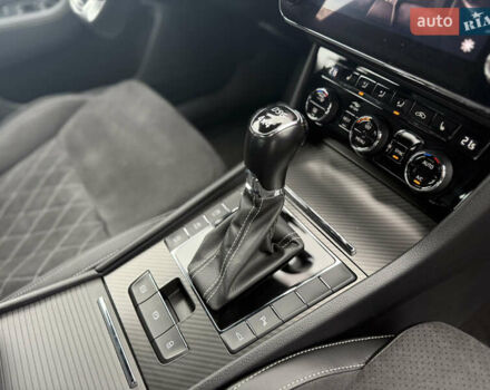 Чорний Шкода Суперб, об'ємом двигуна 2 л та пробігом 115 тис. км за 38700 $, фото 84 на Automoto.ua