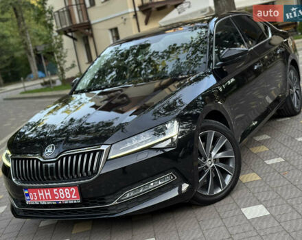 Чорний Шкода Суперб, об'ємом двигуна 2 л та пробігом 209 тис. км за 27999 $, фото 124 на Automoto.ua