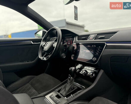 Чорний Шкода Суперб, об'ємом двигуна 2 л та пробігом 115 тис. км за 38700 $, фото 88 на Automoto.ua