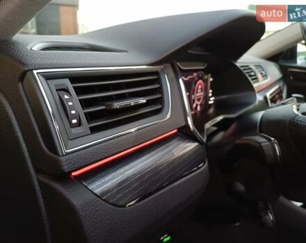 Черный Шкода Суперб, объемом двигателя 1.97 л и пробегом 202 тыс. км за 27450 $, фото 26 на Automoto.ua