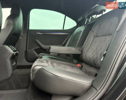 Черный Шкода Суперб, объемом двигателя 2 л и пробегом 115 тыс. км за 39700 $, фото 117 на Automoto.ua