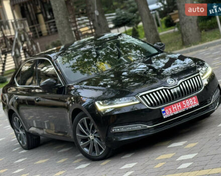 Чорний Шкода Суперб, об'ємом двигуна 2 л та пробігом 209 тис. км за 27999 $, фото 134 на Automoto.ua