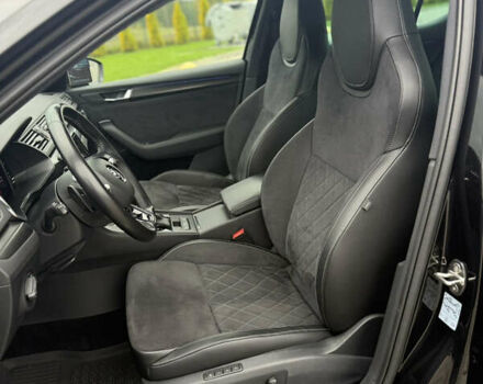 Чорний Шкода Суперб, об'ємом двигуна 2 л та пробігом 115 тис. км за 38700 $, фото 65 на Automoto.ua