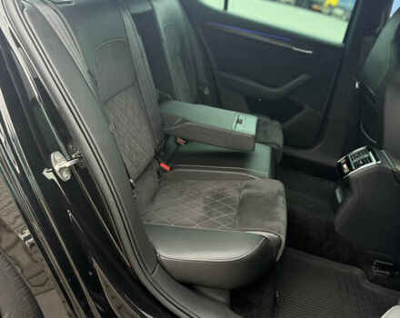 Чорний Шкода Суперб, об'ємом двигуна 2 л та пробігом 115 тис. км за 38700 $, фото 96 на Automoto.ua