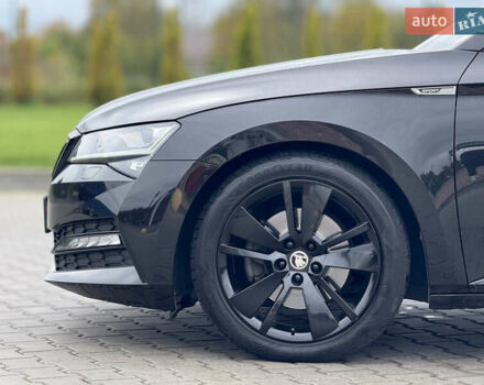 Чорний Шкода Суперб, об'ємом двигуна 2 л та пробігом 115 тис. км за 38700 $, фото 25 на Automoto.ua