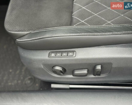 Чорний Шкода Суперб, об'ємом двигуна 2 л та пробігом 115 тис. км за 38700 $, фото 64 на Automoto.ua