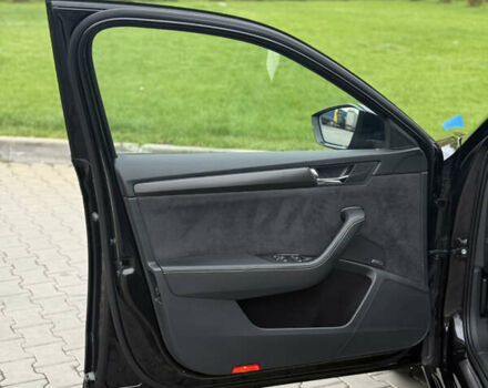 Чорний Шкода Суперб, об'ємом двигуна 2 л та пробігом 115 тис. км за 38700 $, фото 59 на Automoto.ua