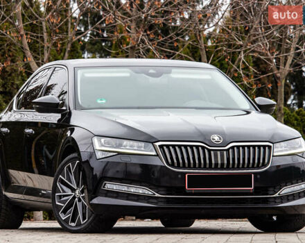Черный Шкода Суперб, объемом двигателя 1.97 л и пробегом 172 тыс. км за 28100 $, фото 2 на Automoto.ua