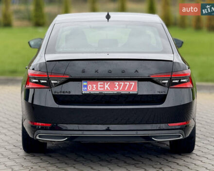 Чорний Шкода Суперб, об'ємом двигуна 2 л та пробігом 115 тис. км за 38700 $, фото 7 на Automoto.ua
