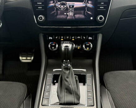 Чорний Шкода Суперб, об'ємом двигуна 2 л та пробігом 115 тис. км за 38700 $, фото 115 на Automoto.ua