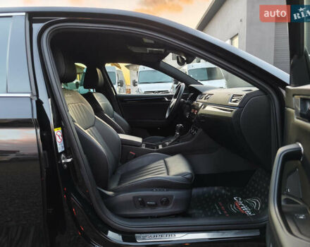 Черный Шкода Суперб, объемом двигателя 1.4 л и пробегом 134 тыс. км за 31999 $, фото 62 на Automoto.ua