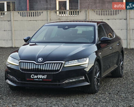 Черный Шкода Суперб, объемом двигателя 1.4 л и пробегом 134 тыс. км за 31999 $, фото 2 на Automoto.ua