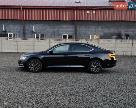 Черный Шкода Суперб, объемом двигателя 1.4 л и пробегом 134 тыс. км за 31999 $, фото 7 на Automoto.ua