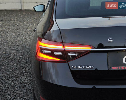 Черный Шкода Суперб, объемом двигателя 1.4 л и пробегом 134 тыс. км за 31999 $, фото 14 на Automoto.ua