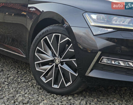 Черный Шкода Суперб, объемом двигателя 1.4 л и пробегом 134 тыс. км за 31999 $, фото 8 на Automoto.ua