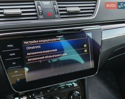 Черный Шкода Суперб, объемом двигателя 1.4 л и пробегом 134 тыс. км за 31999 $, фото 45 на Automoto.ua