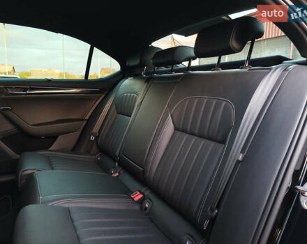 Черный Шкода Суперб, объемом двигателя 1.4 л и пробегом 134 тыс. км за 31999 $, фото 28 на Automoto.ua