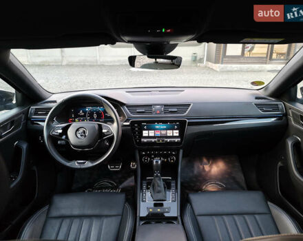 Черный Шкода Суперб, объемом двигателя 1.4 л и пробегом 134 тыс. км за 31999 $, фото 30 на Automoto.ua