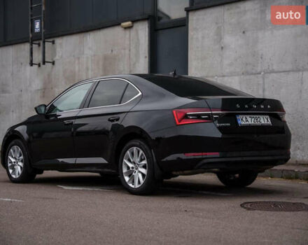 Черный Шкода Суперб, объемом двигателя 1.98 л и пробегом 27 тыс. км за 30000 $, фото 15 на Automoto.ua