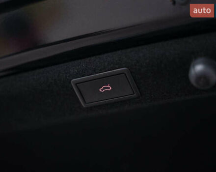 Черный Шкода Суперб, объемом двигателя 1.98 л и пробегом 27 тыс. км за 30000 $, фото 42 на Automoto.ua