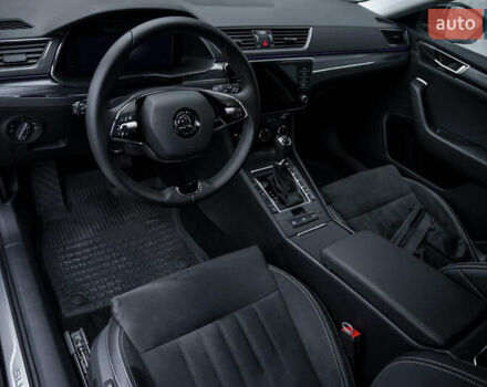 Черный Шкода Суперб, объемом двигателя 1.98 л и пробегом 27 тыс. км за 30000 $, фото 38 на Automoto.ua