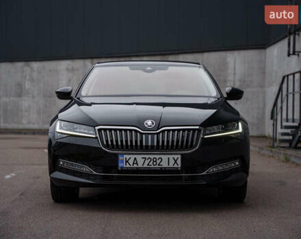 Черный Шкода Суперб, объемом двигателя 1.98 л и пробегом 27 тыс. км за 30000 $, фото 1 на Automoto.ua