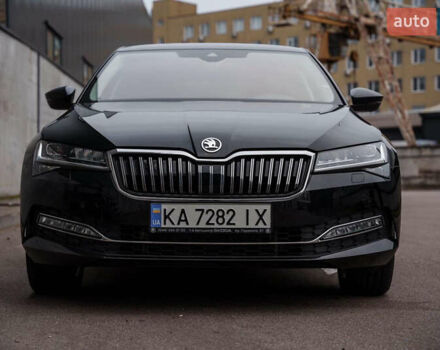Черный Шкода Суперб, объемом двигателя 1.98 л и пробегом 27 тыс. км за 30000 $, фото 4 на Automoto.ua