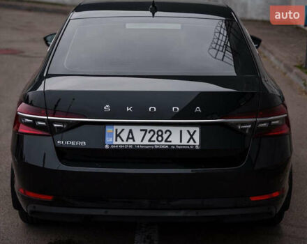 Черный Шкода Суперб, объемом двигателя 1.98 л и пробегом 27 тыс. км за 30000 $, фото 12 на Automoto.ua