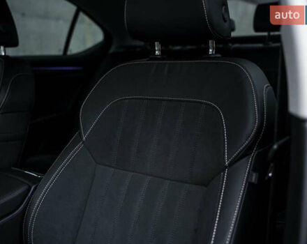 Черный Шкода Суперб, объемом двигателя 1.98 л и пробегом 27 тыс. км за 30000 $, фото 26 на Automoto.ua