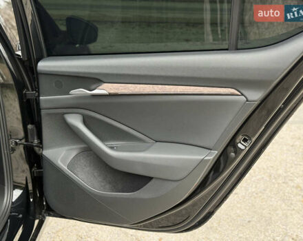 Черный Шкода Суперб, объемом двигателя 1.98 л и пробегом 31 тыс. км за 48300 $, фото 27 на Automoto.ua