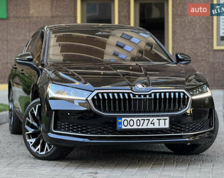 Чорний Шкода Суперб, об'ємом двигуна 2 л та пробігом 4 тис. км за 52000 $, фото 6 на Automoto.ua